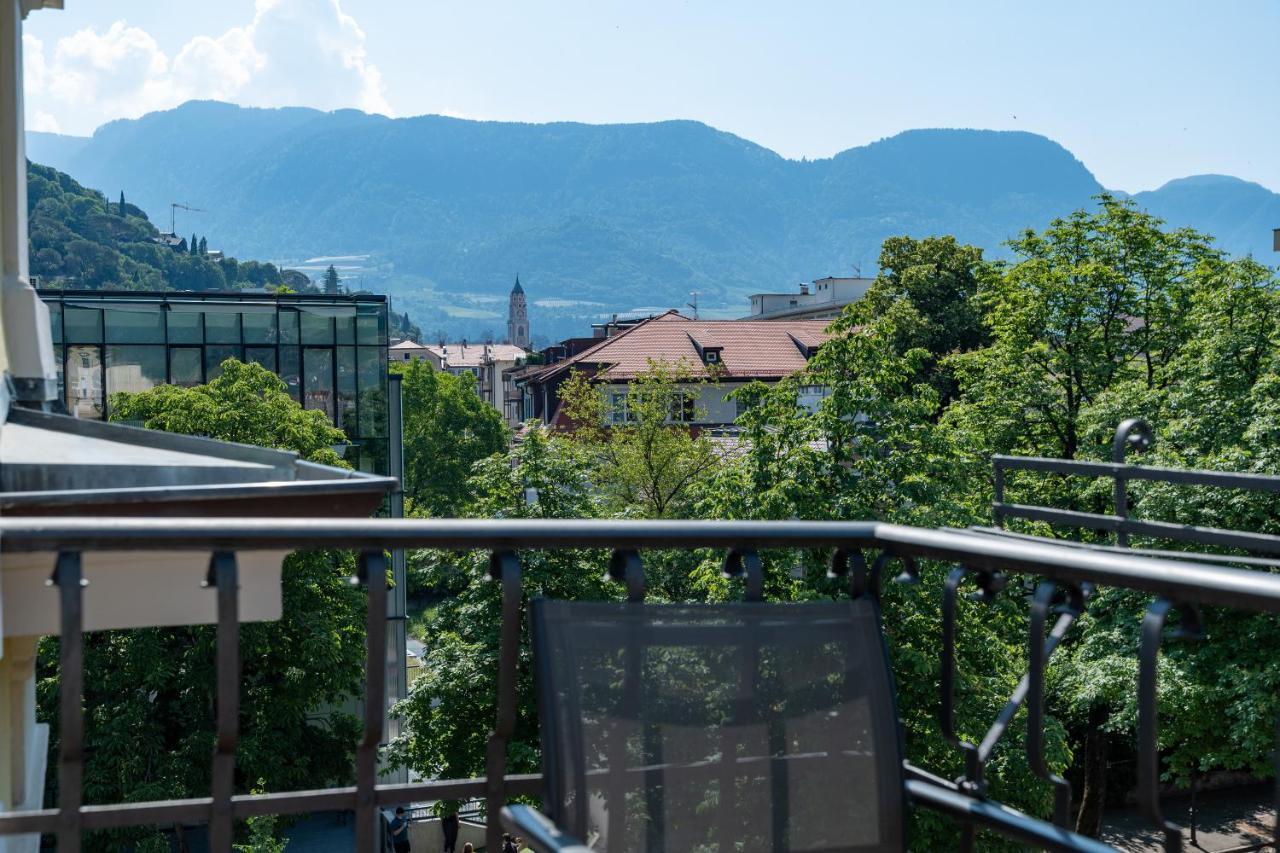 Villa Stubai - Penthouse In The Heart Of Merano Luaran gambar
